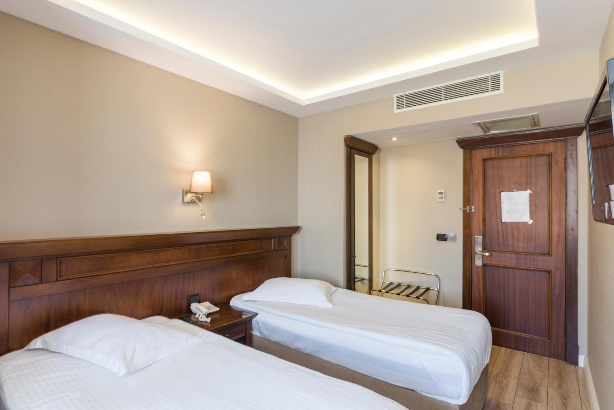 Semsan Hotel Provincia di Provincia di Istanbul Esterno foto